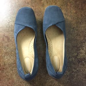NATURALIZER Blue Leather Comfort Shoes